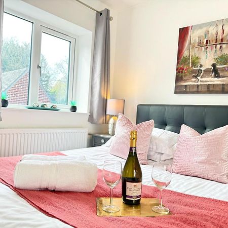 Walnut Flats-F5, Stylish 1-Bedroom - Parking, Netflix, Wifi - Close To Oxford, Bicester & Blenheim Palace Kidlington Zewnętrze zdjęcie