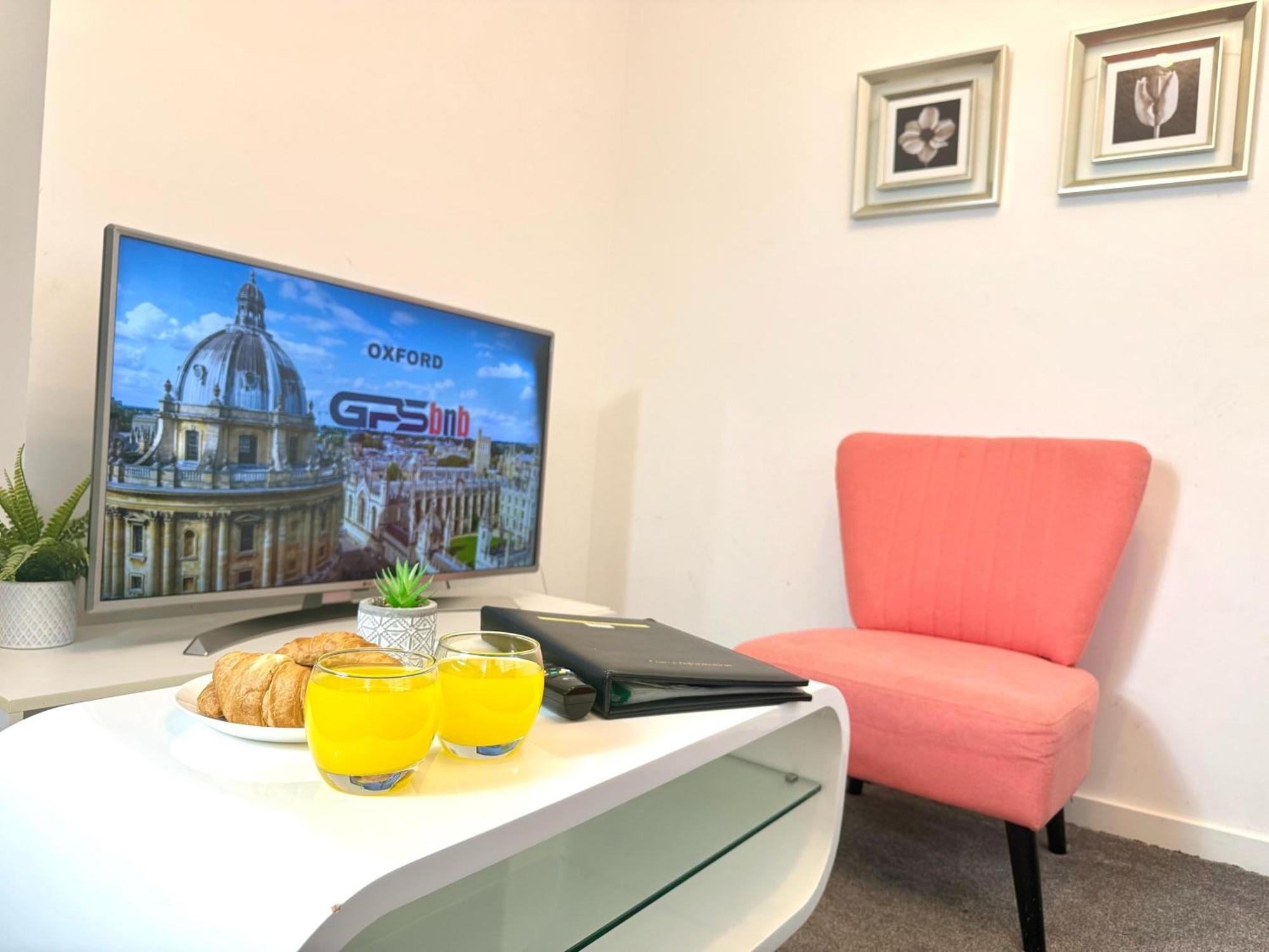 Walnut Flats-F5, Stylish 1-Bedroom - Parking, Netflix, Wifi - Close To Oxford, Bicester & Blenheim Palace Kidlington Zewnętrze zdjęcie